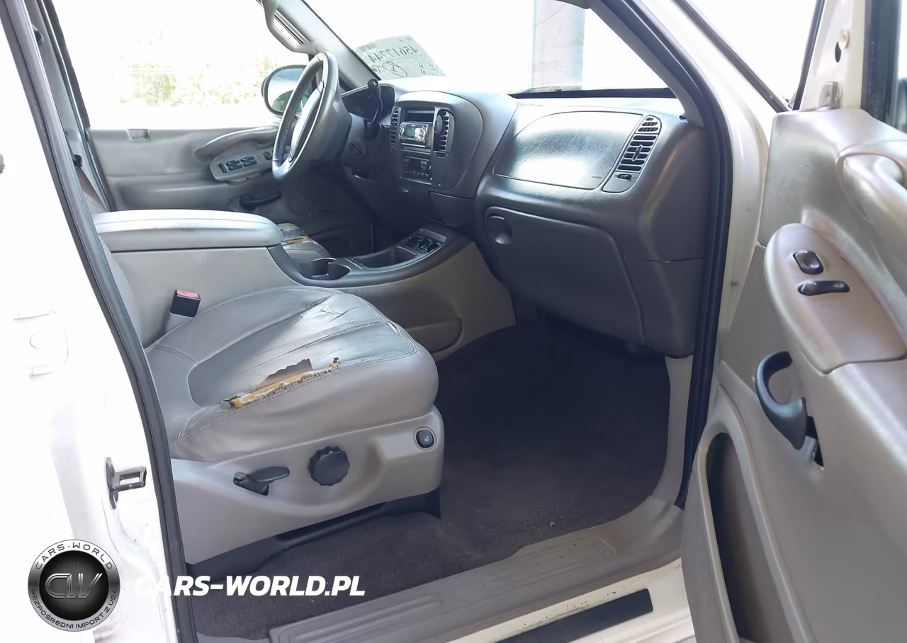 2001 Ford Expedition Eddie Bauer VIN:1FMRU17L21LB21951 - 5