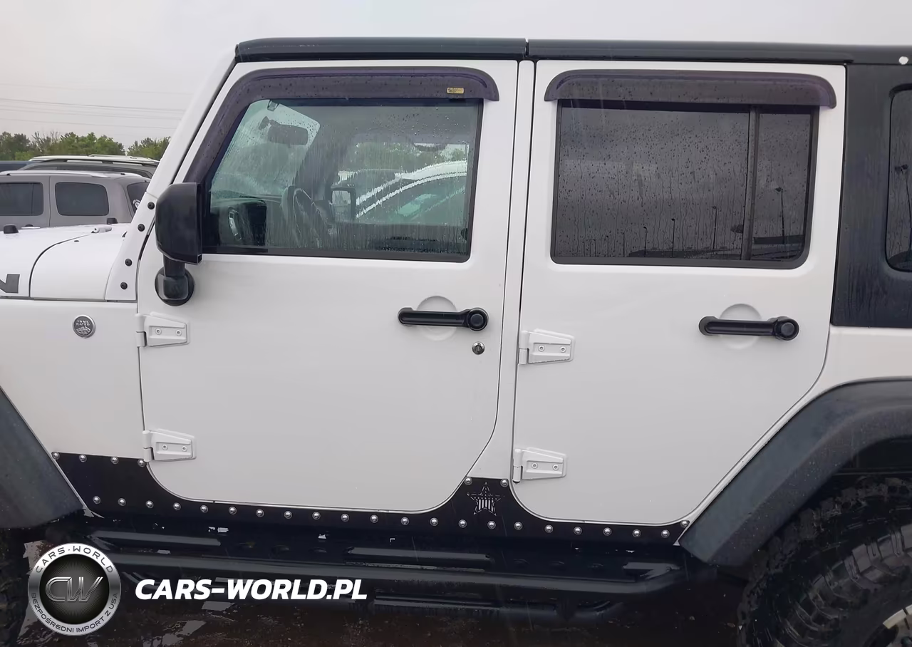 2011 Jeep Wrangler Unlimited Rubicon VIN:1J4BA6H10BL536027 - 14