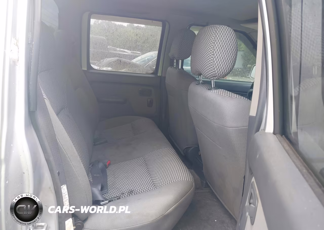 2002 Nissan Frontier Se-V6 VIN:1N6ED27T82C321093 - 8