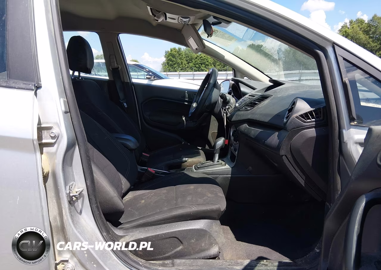 2019 Ford Fiesta Se VIN:3FADP4BJ0KM131655 - 5