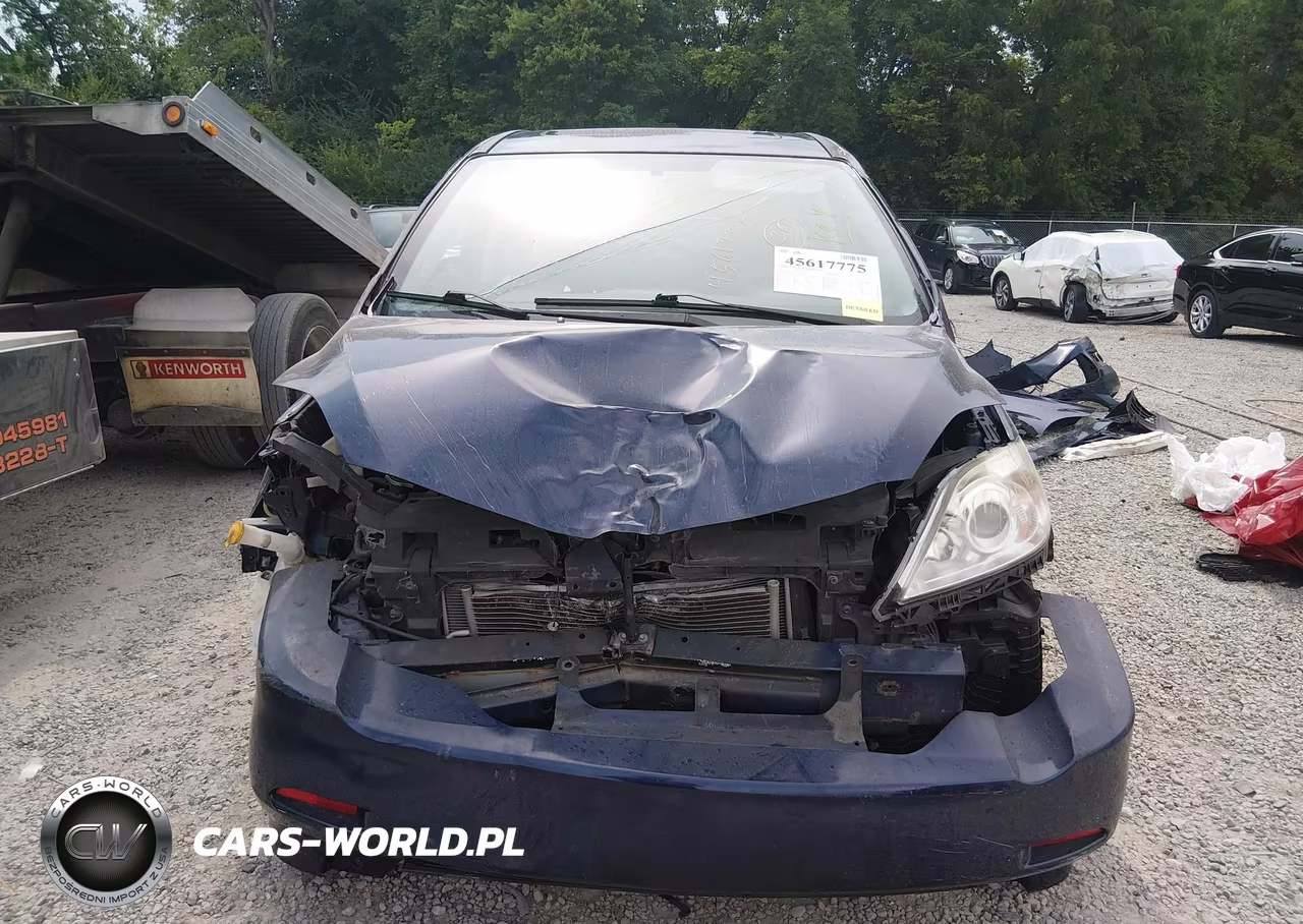 2010 Mazda Mazda5 Touring VIN:JM1CR2WL7A0387082 - 12