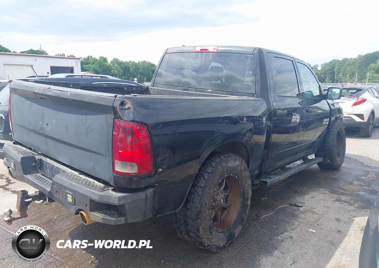 2015 Ram 1500 Express VIN:1C6RR6KT9FS582482 - 4