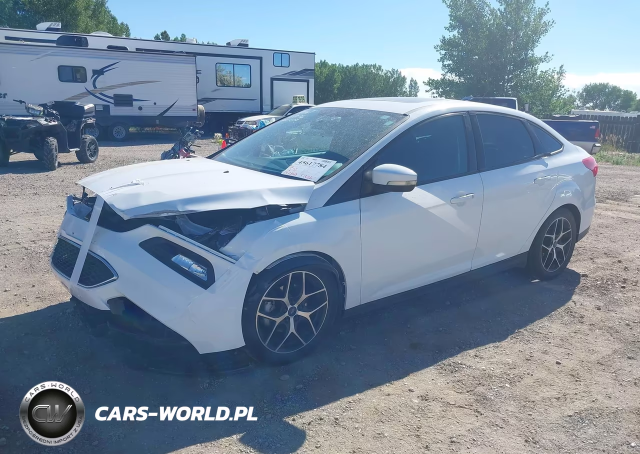 2017 Ford Focus Sel VIN:1FADP3H20HL223322 - 2