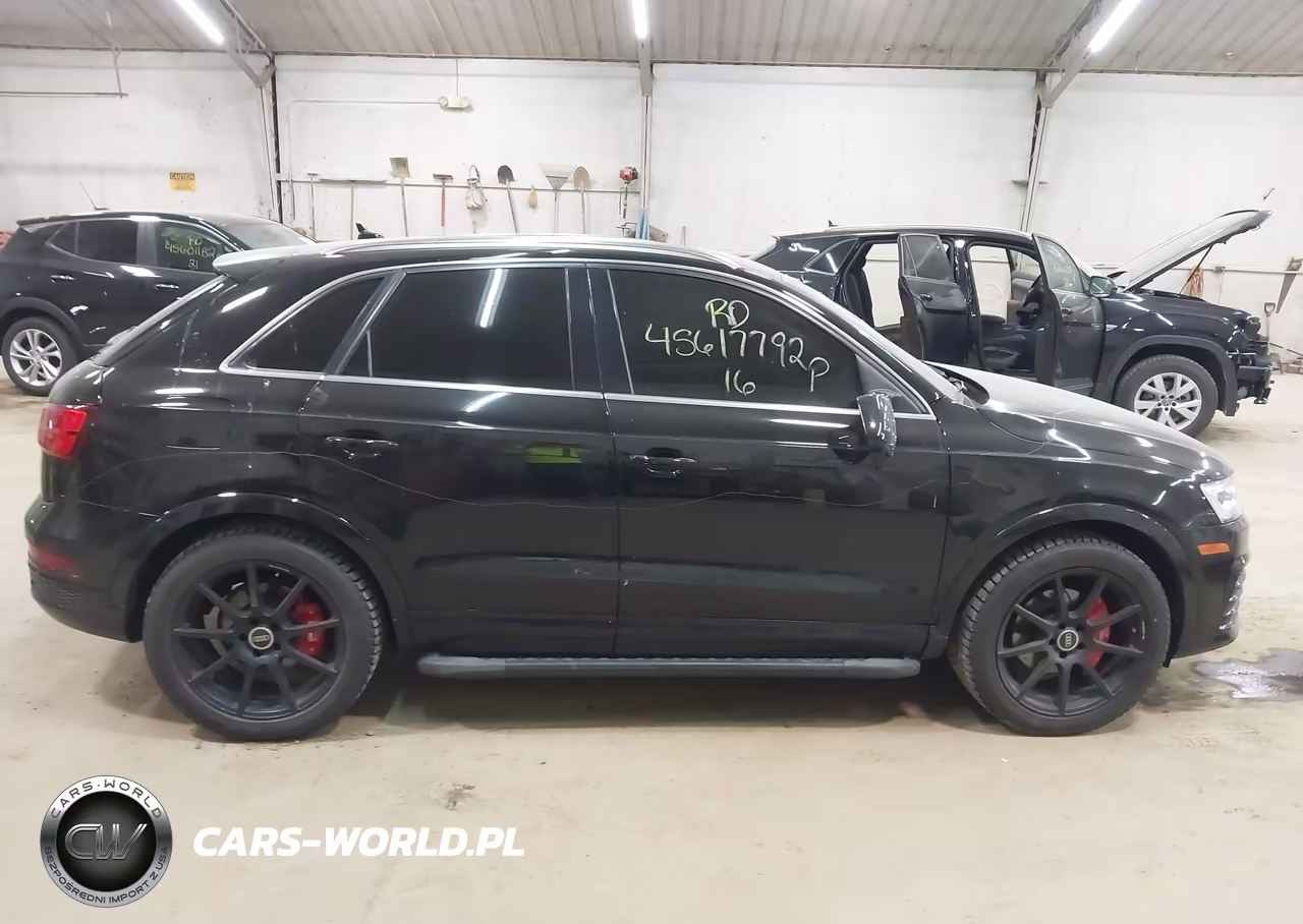 2016 Audi Q3 2.0T Premium Plus VIN:WA1GFCFS2GR001254 - 13