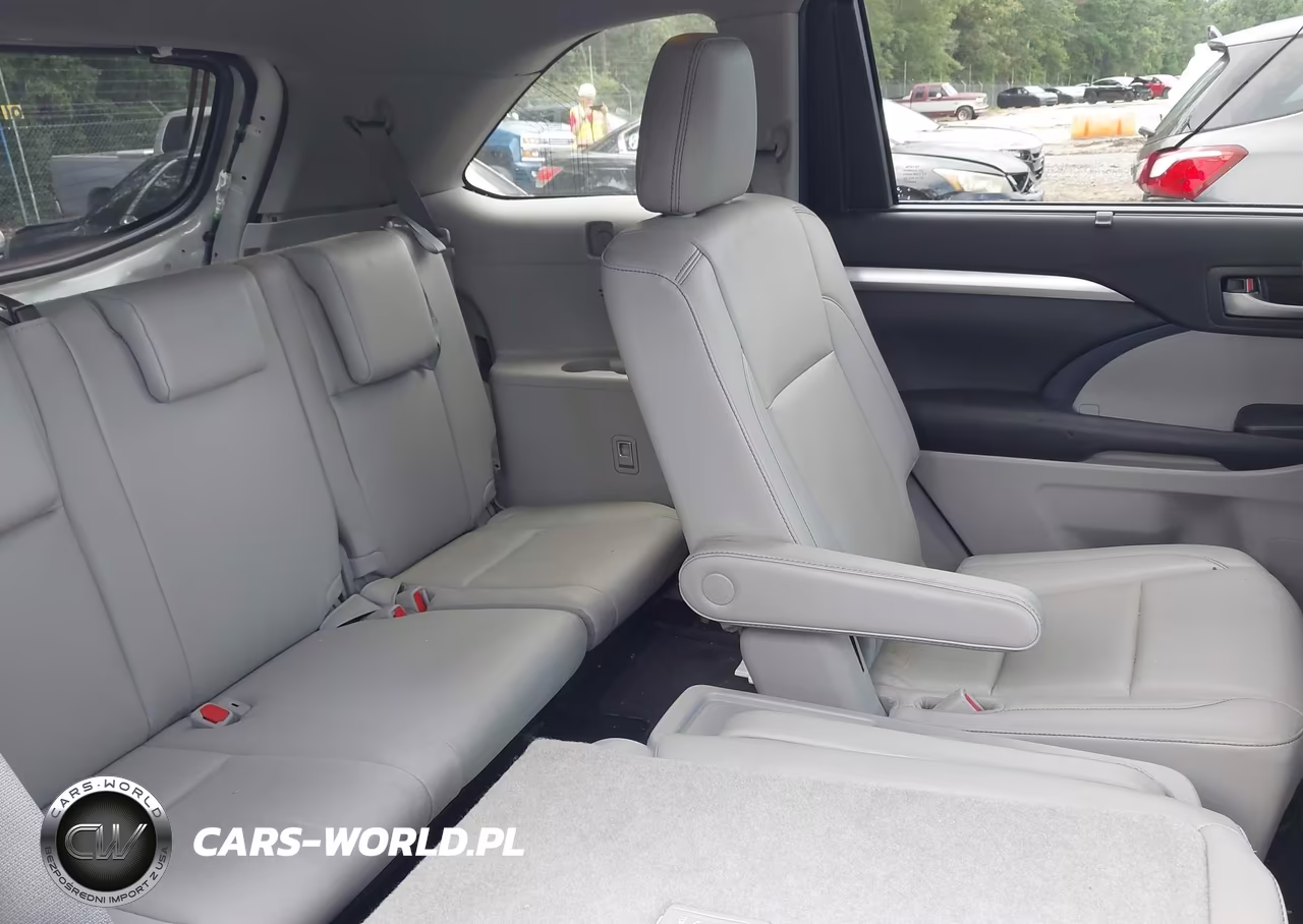 2019 Toyota Highlander Xle VIN:5TDKZRFH3KS551121 - 8
