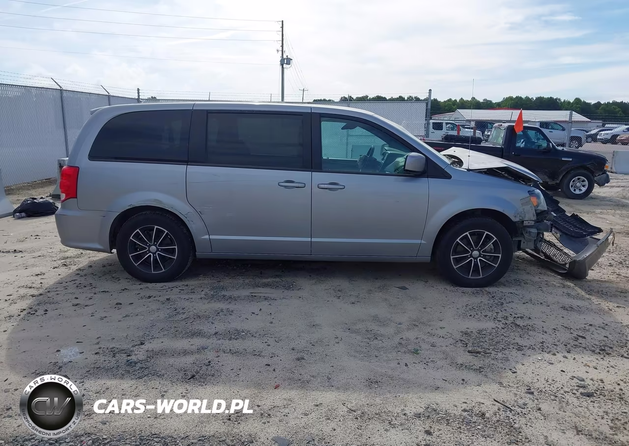 2018 Dodge Grand Caravan Se Plus VIN:2C4RDGBG6JR251045 - 14