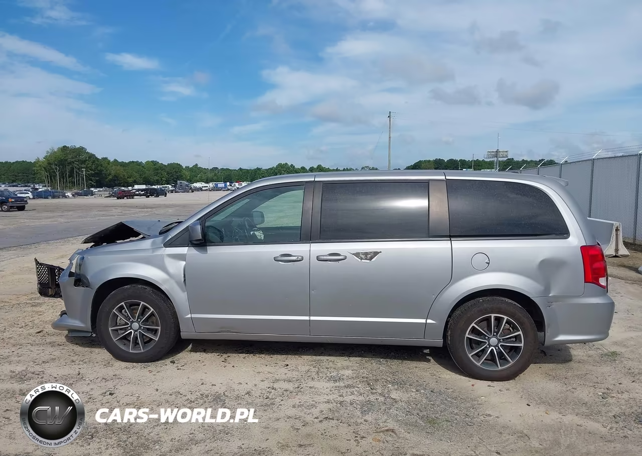 2018 Dodge Grand Caravan Se Plus VIN:2C4RDGBG6JR251045 - 15