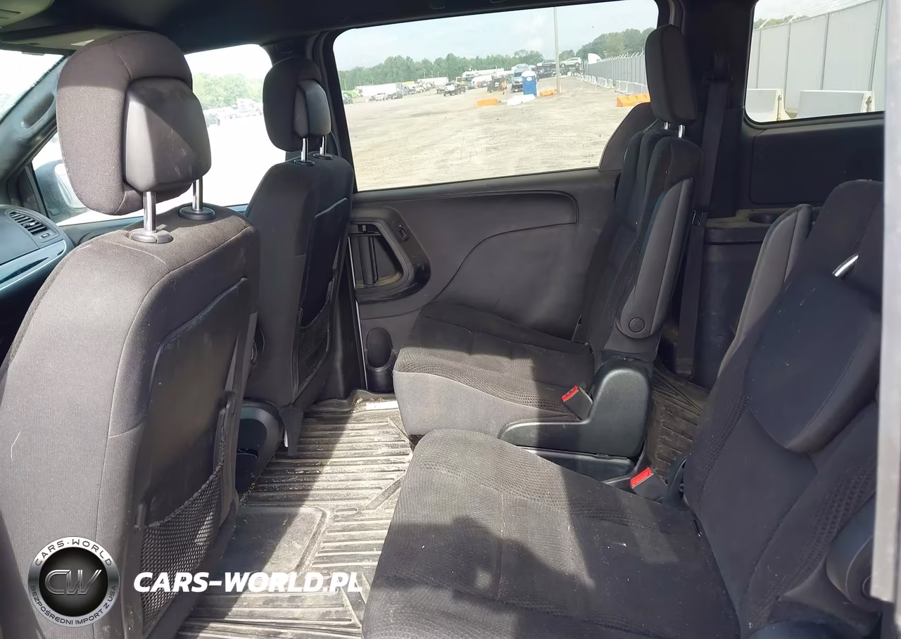 2018 Dodge Grand Caravan Se Plus VIN:2C4RDGBG6JR251045 - 8