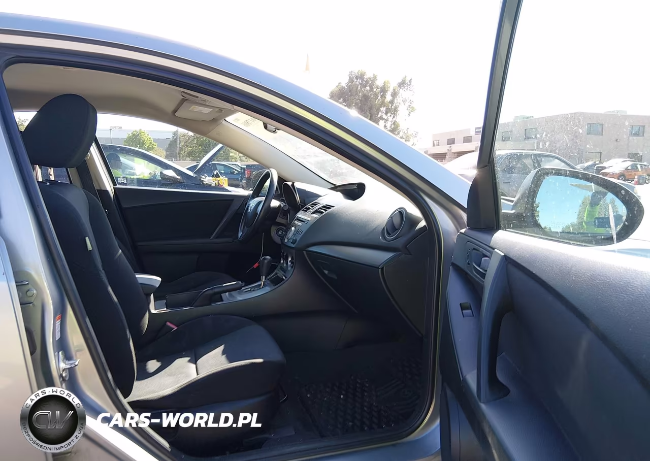2011 Mazda Mazda3 I Sport VIN:JM1BL1UGXB1408502 - 5