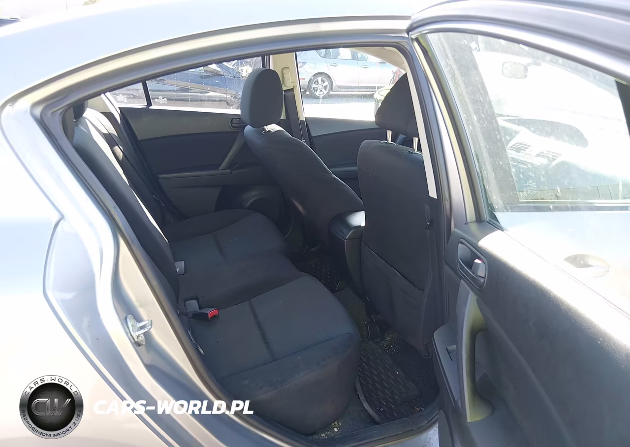 2011 Mazda Mazda3 I Sport VIN:JM1BL1UGXB1408502 - 8