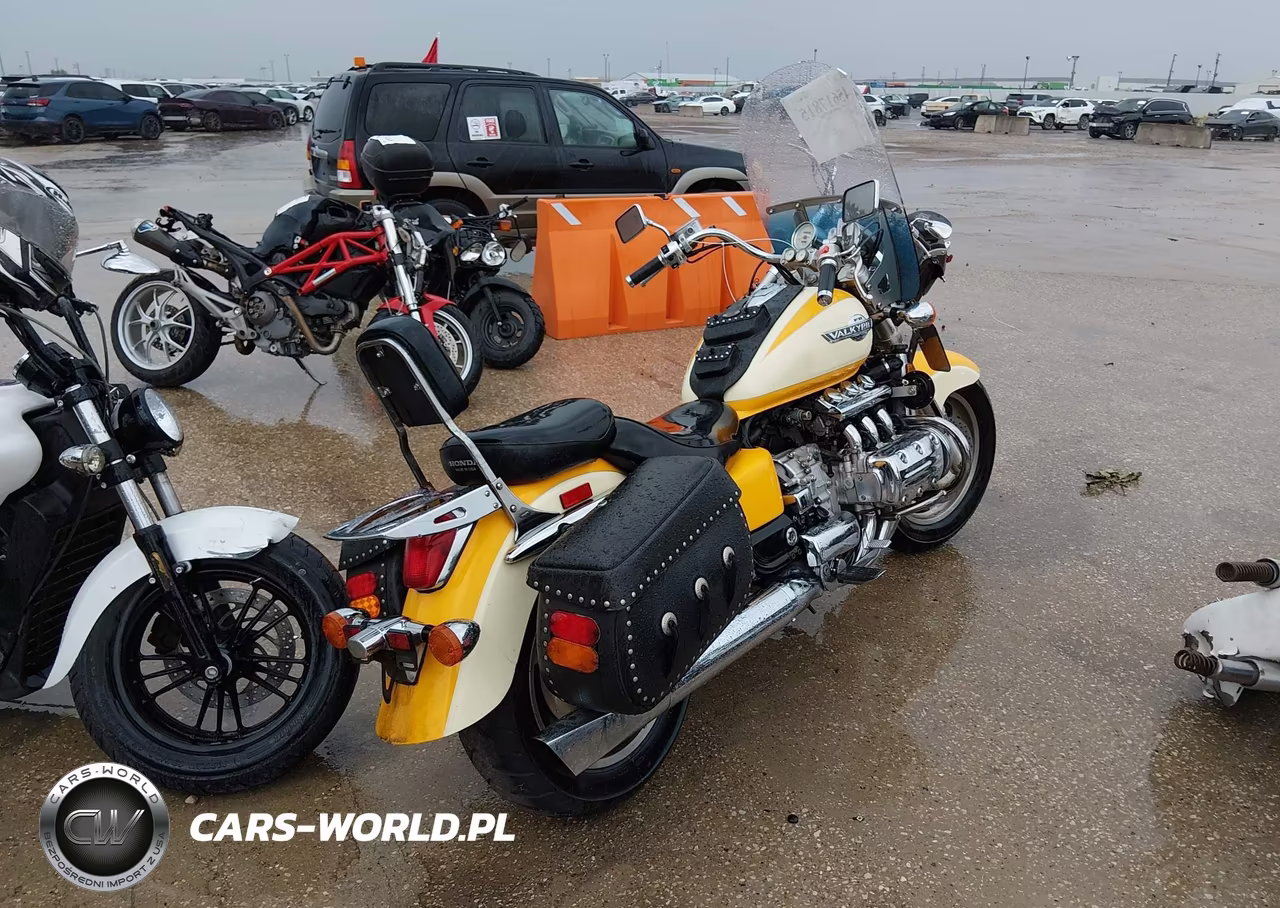 1999 Honda Gl1500 C-2 VIN:1HFSC3401XA202187 - 4
