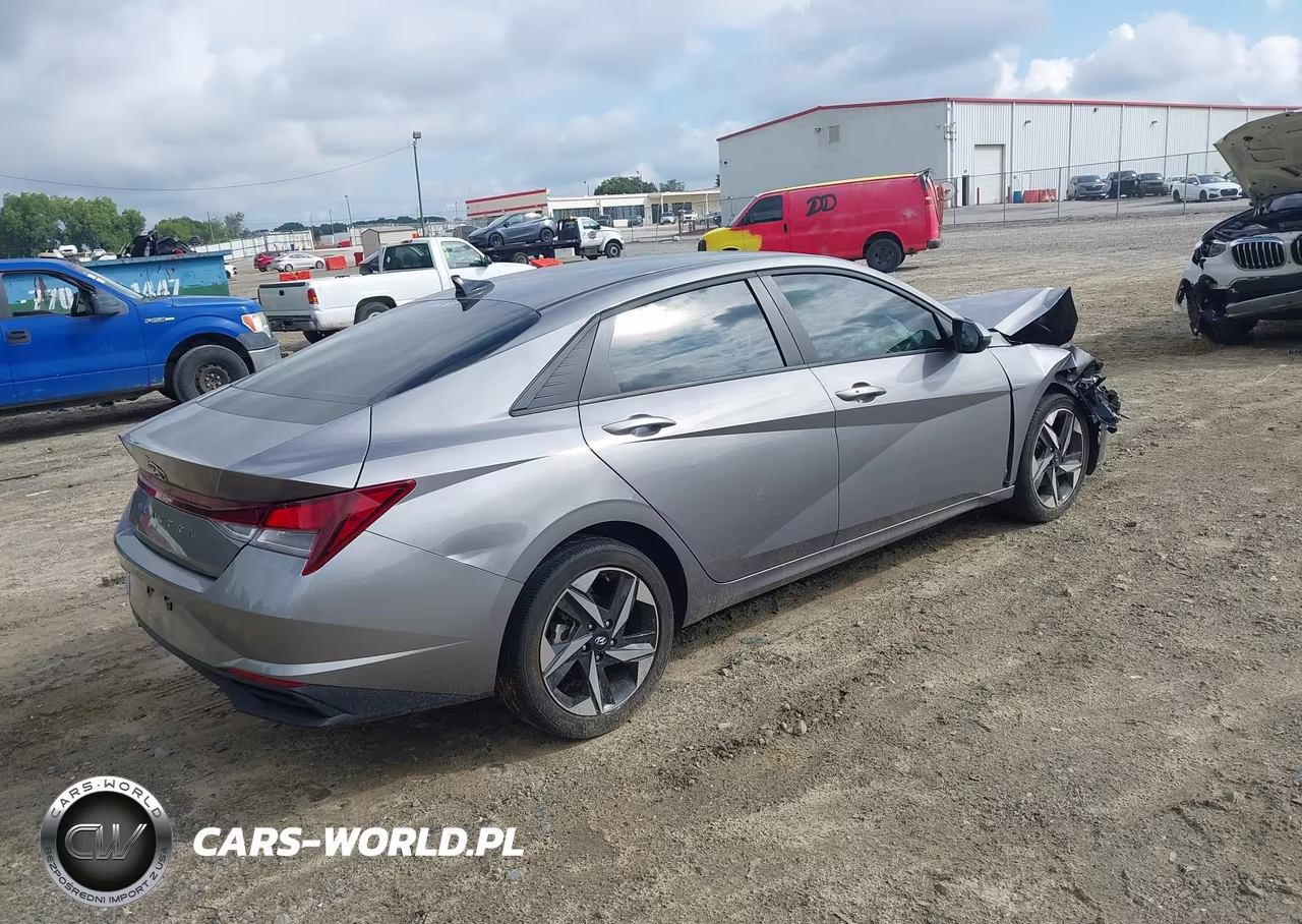 2023 Hyundai Elantra Sel VIN:KMHLS4AG1PU462494 - 4