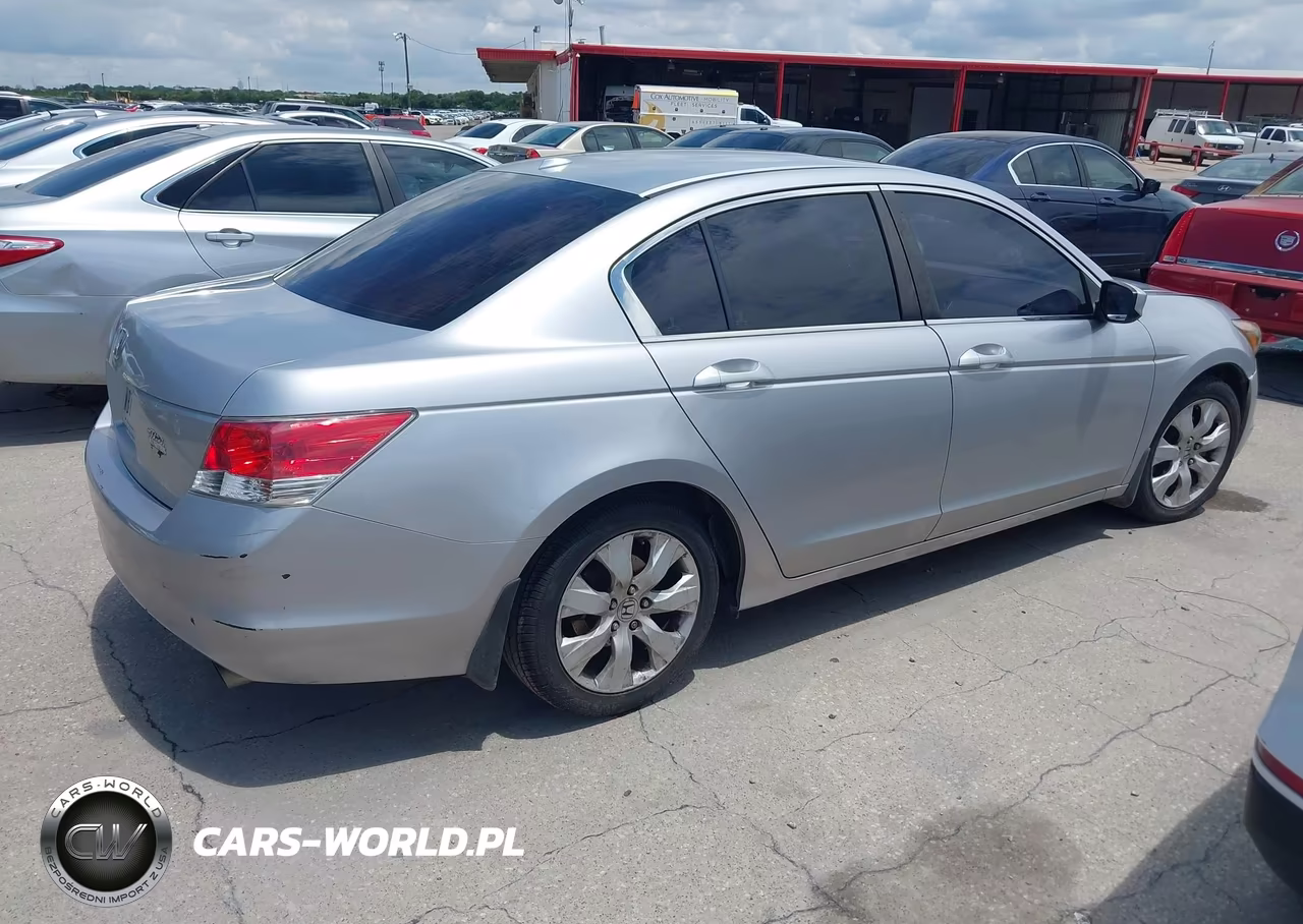2010 Honda Accord 2.4 Ex-L VIN:1HGCP2F85AA173799 - 4