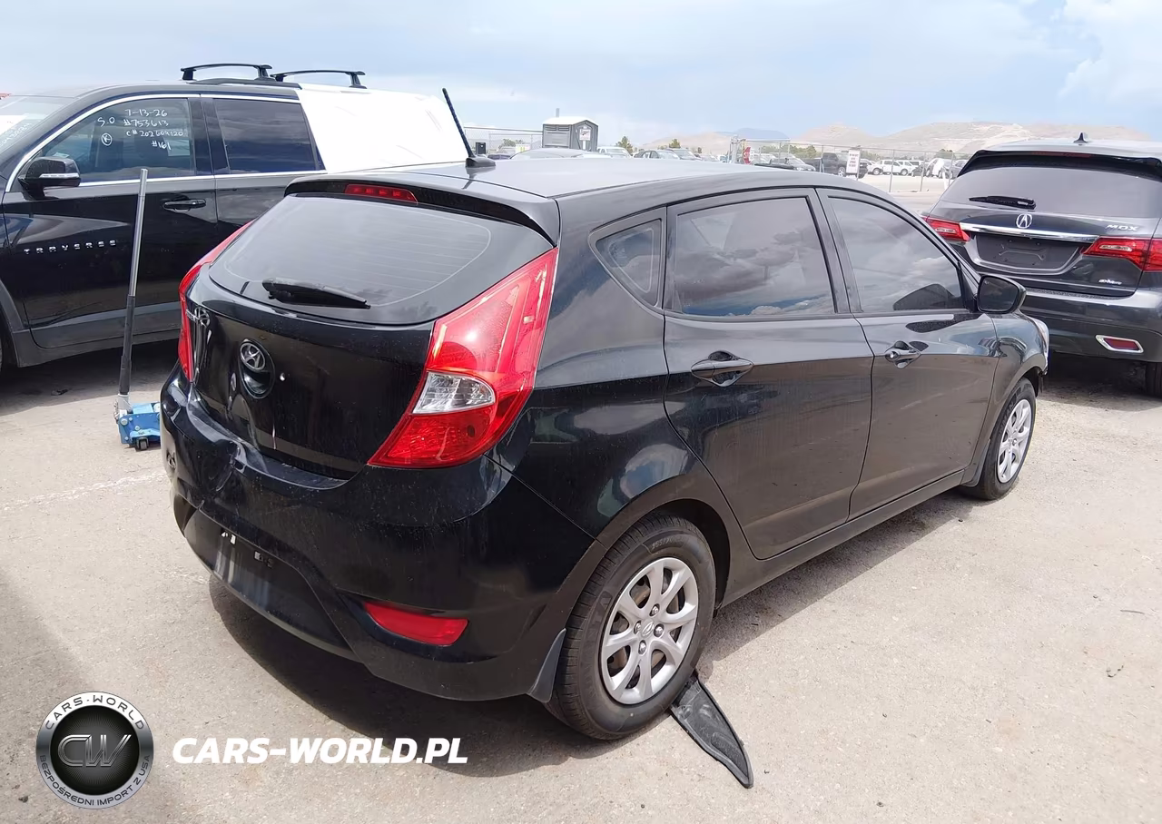 2014 Hyundai Accent Gs VIN:KMHCT5AE2EU152806 - 4
