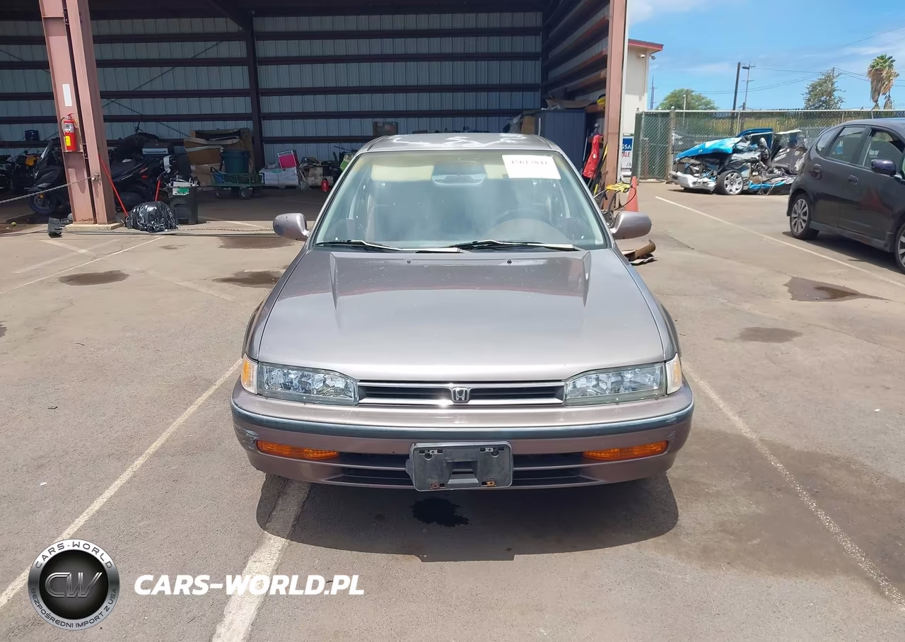 1992 Honda Accord Lx VIN:1HGCB7656NA141449 - 13