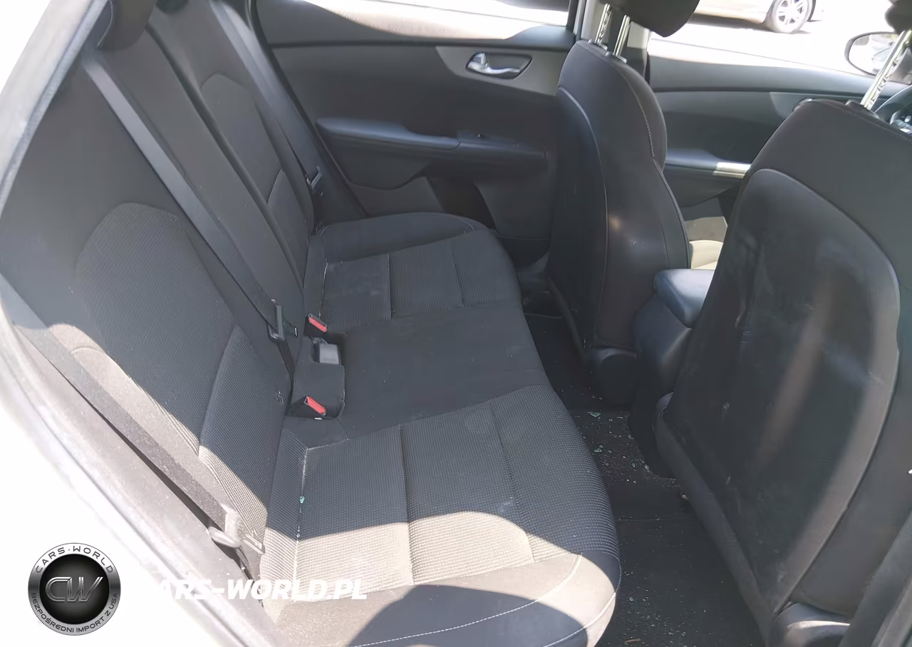 2021 Kia Forte Lxs VIN:3KPF24AD7ME305456 - 8