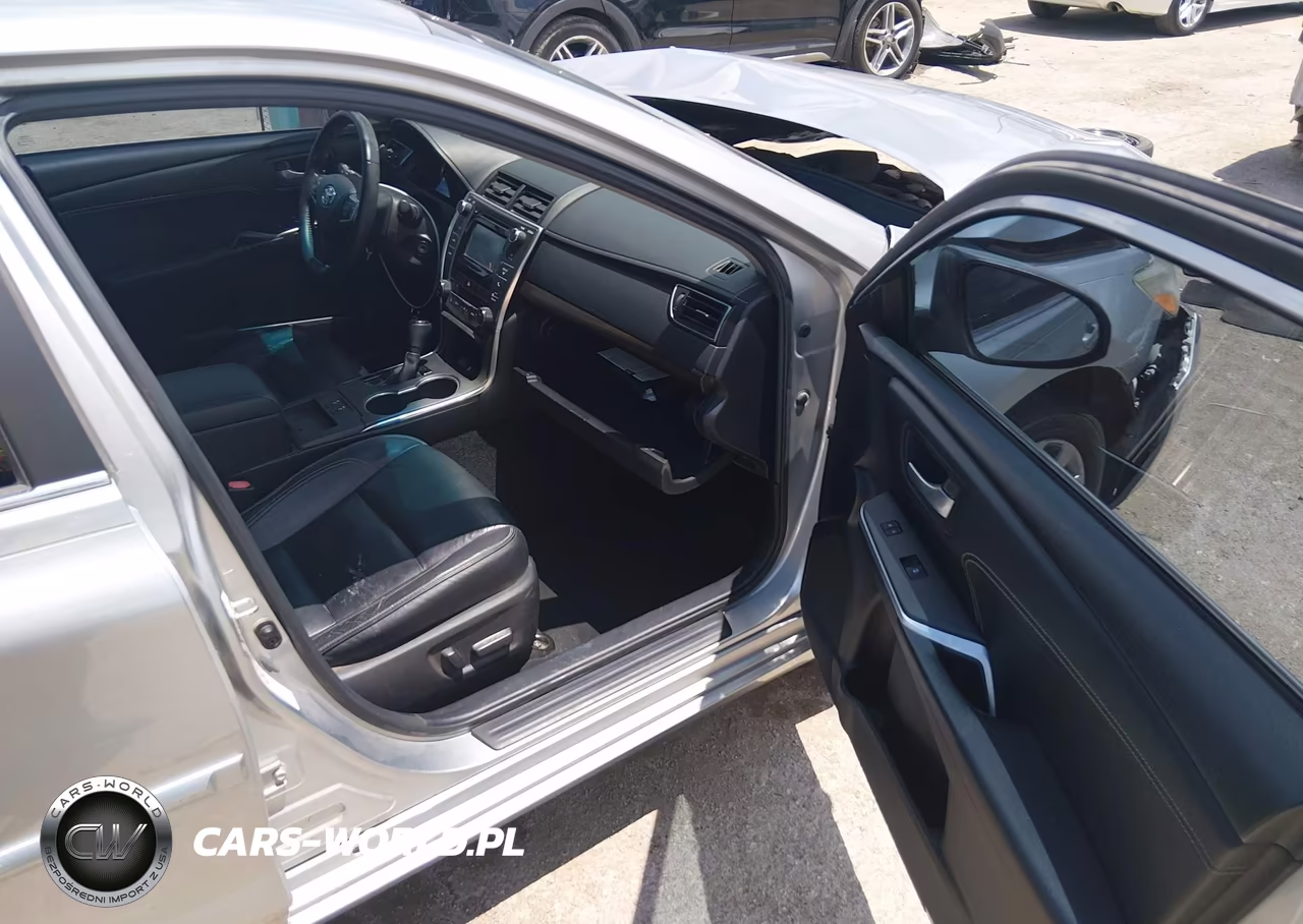 2015 Toyota Camry Xle VIN:4T4BF1FK4FR451585 - 5