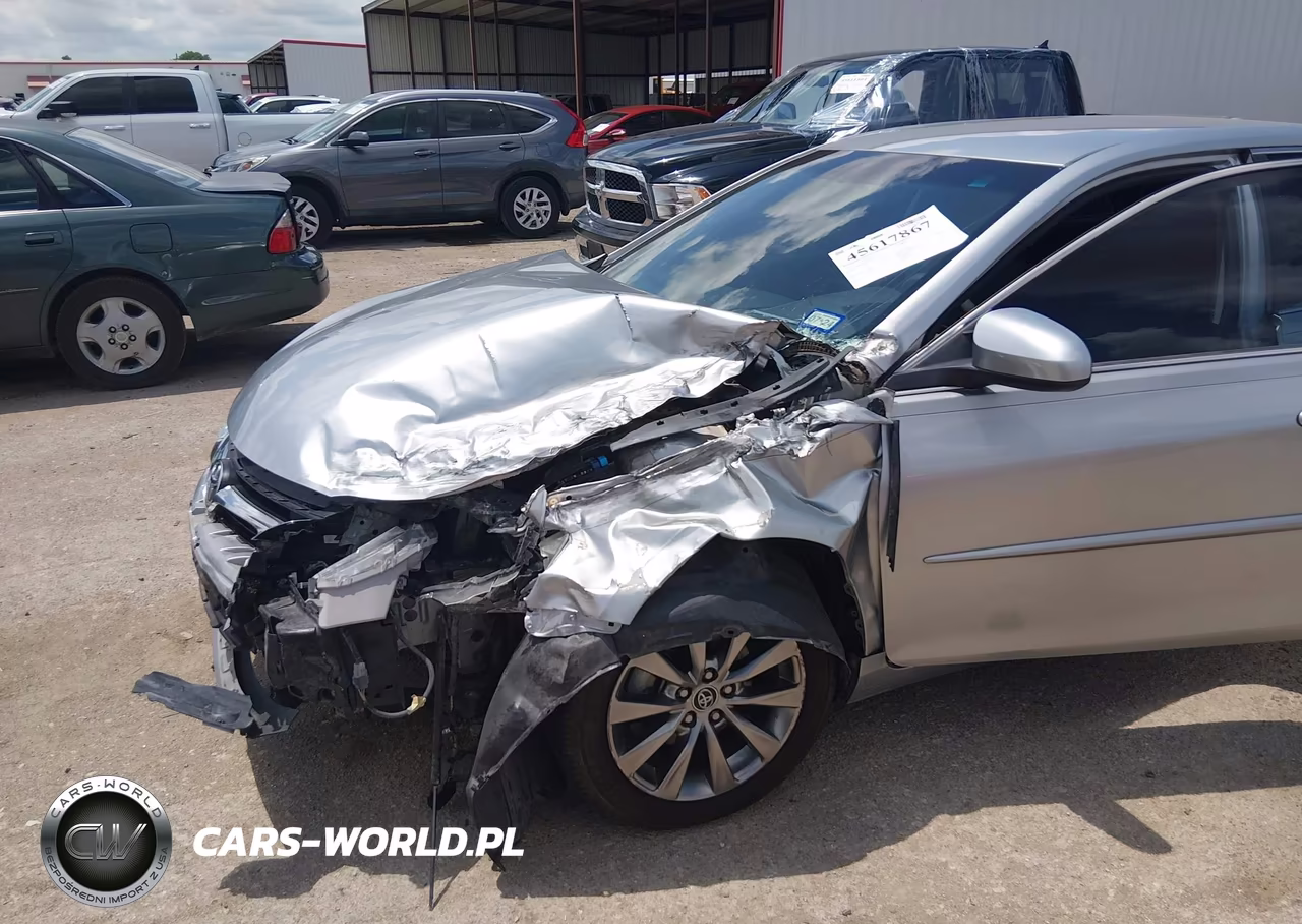 2015 Toyota Camry Xle VIN:4T4BF1FK4FR451585 - 6