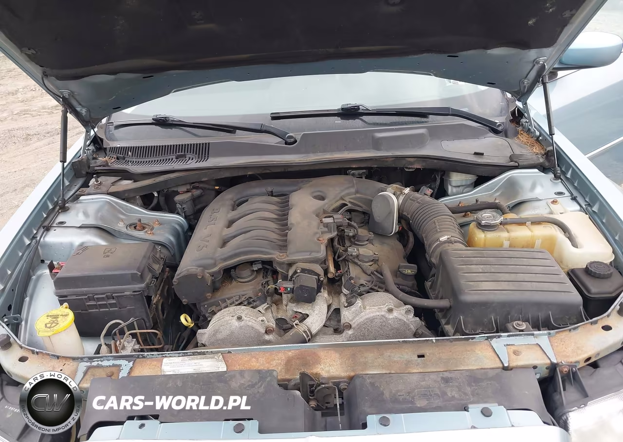 2008 Chrysler 300 Touring VIN:2C3KA53G38H267740 - 10