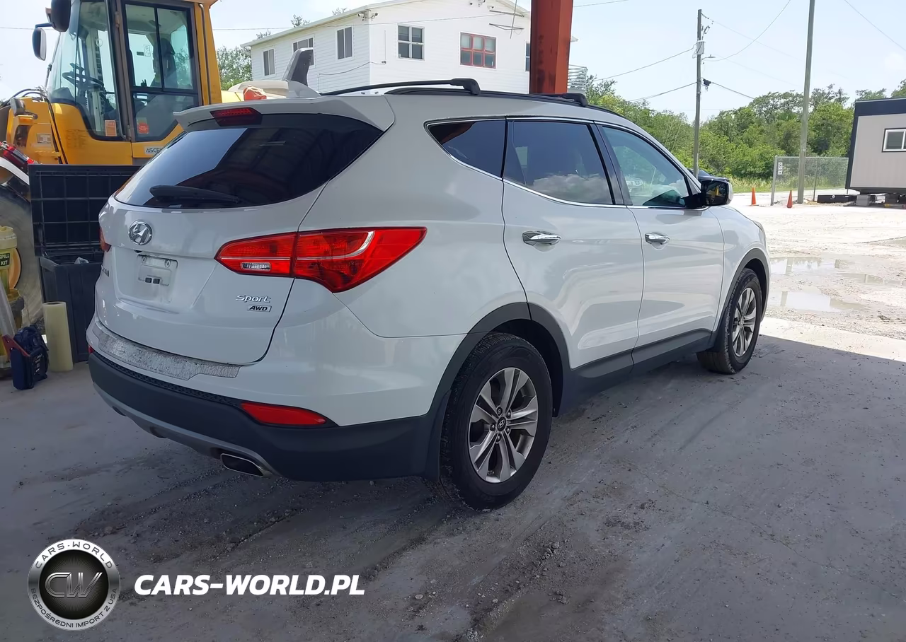 2015 Hyundai Santa Fe Sport 2.4L VIN:5XYZUDLB3FG286879 - 4