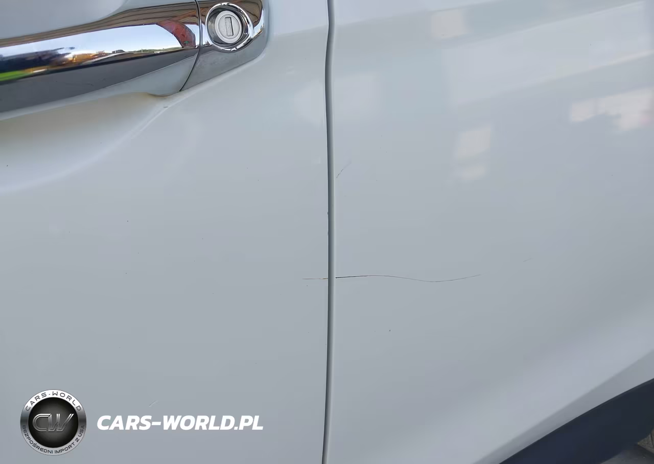 2015 Hyundai Santa Fe Sport 2.4L VIN:5XYZUDLB3FG286879 - 6