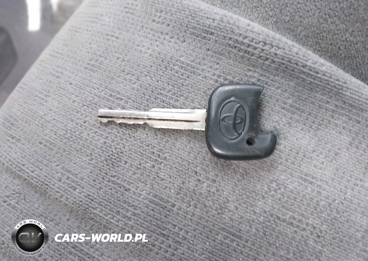 2004 Toyota Corolla Ce VIN:1NXBR32E14Z275640 - 11