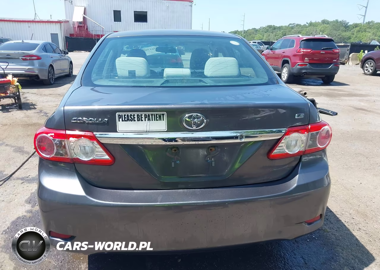 2013 Toyota Corolla Le VIN:5YFBU4EEXDP217298 - 16