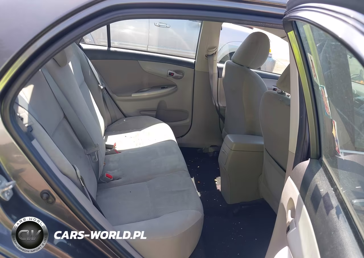 2013 Toyota Corolla Le VIN:5YFBU4EEXDP217298 - 8
