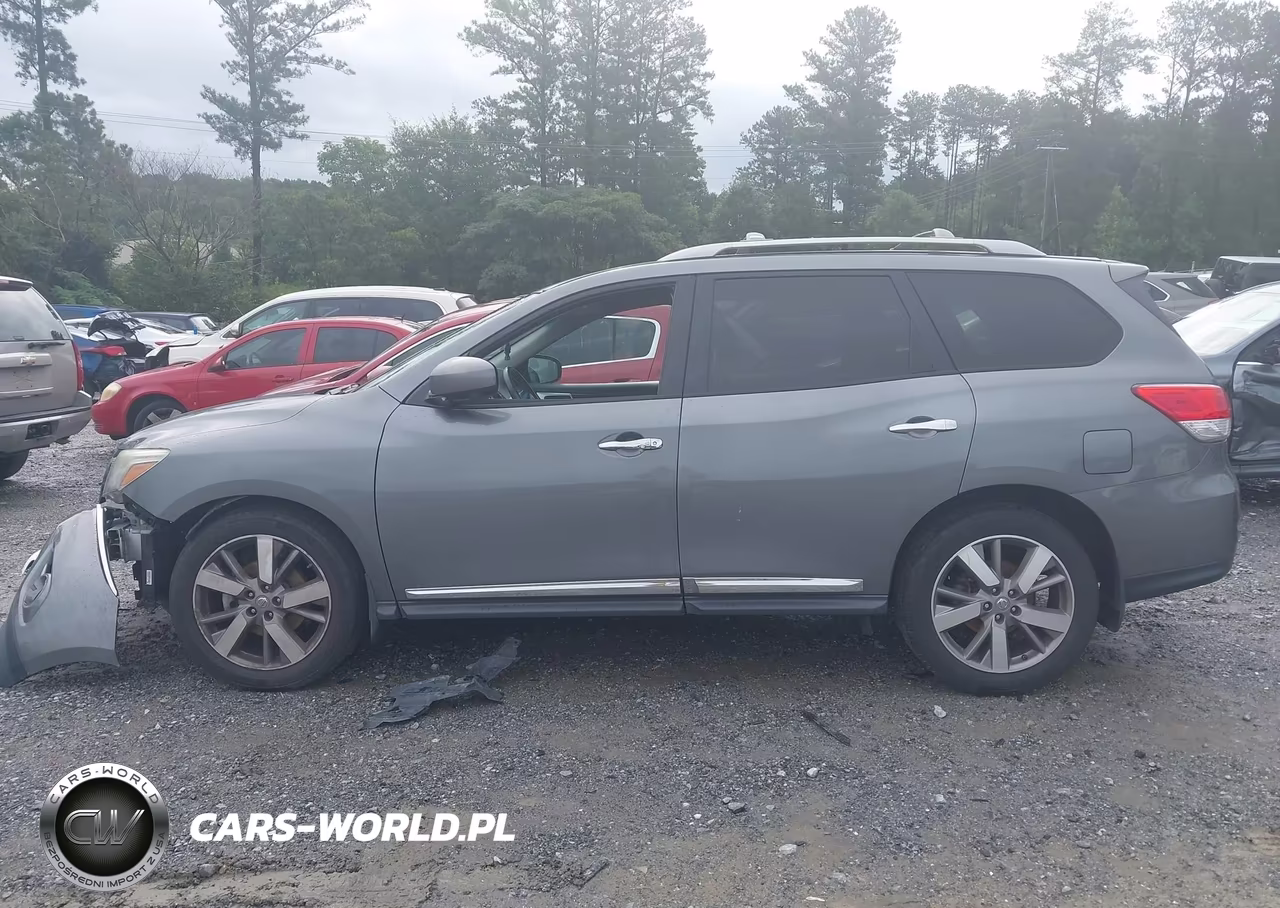 2015 Nissan Pathfinder Platinum VIN:5N1AR2MN2FC711374 - 14