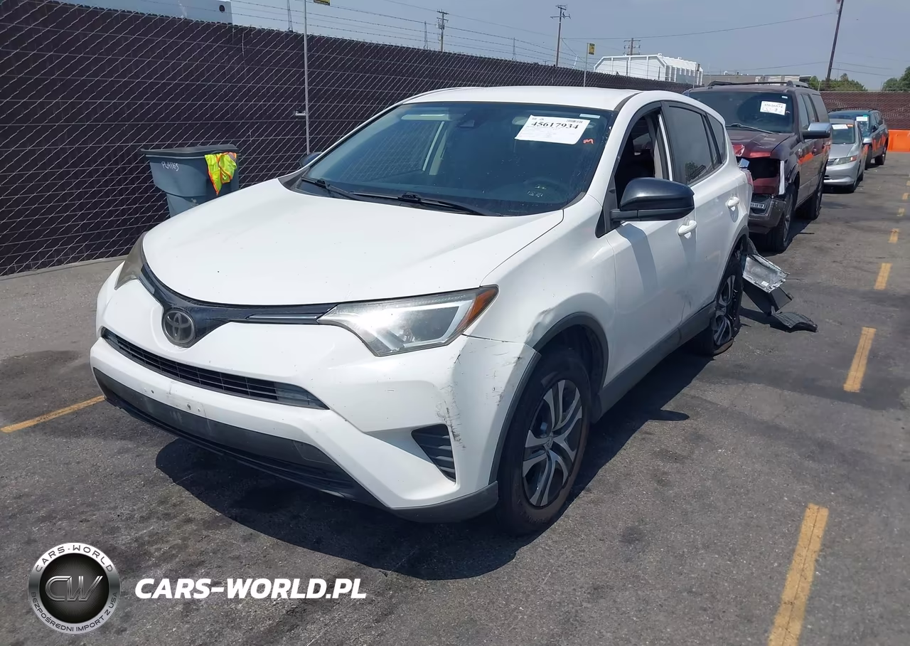 2018 Toyota Rav4 Le VIN:JTMZFREV5JJ153838 - 2