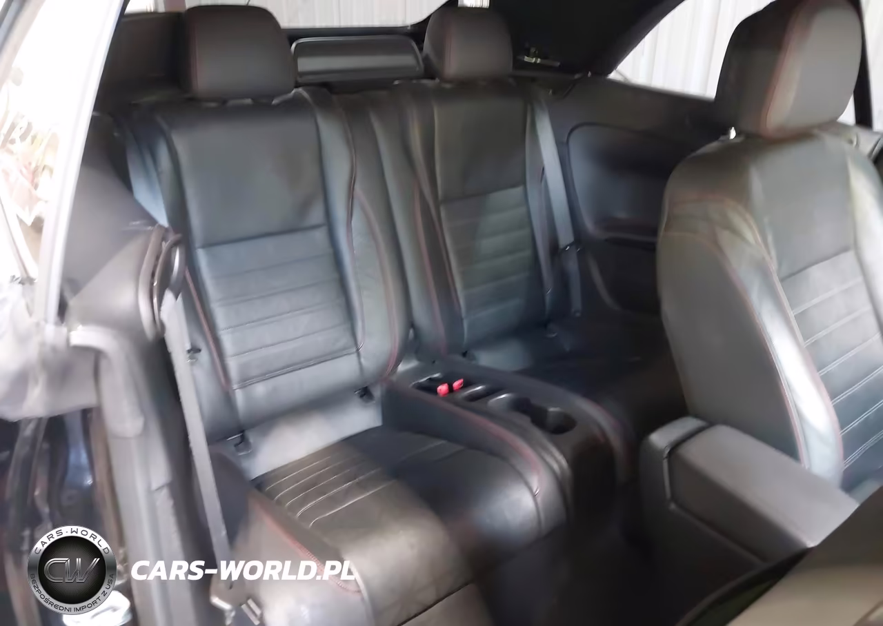 2019 Buick Cascada Sport Touring VIN:W04WJ3N57KG332874 - 8