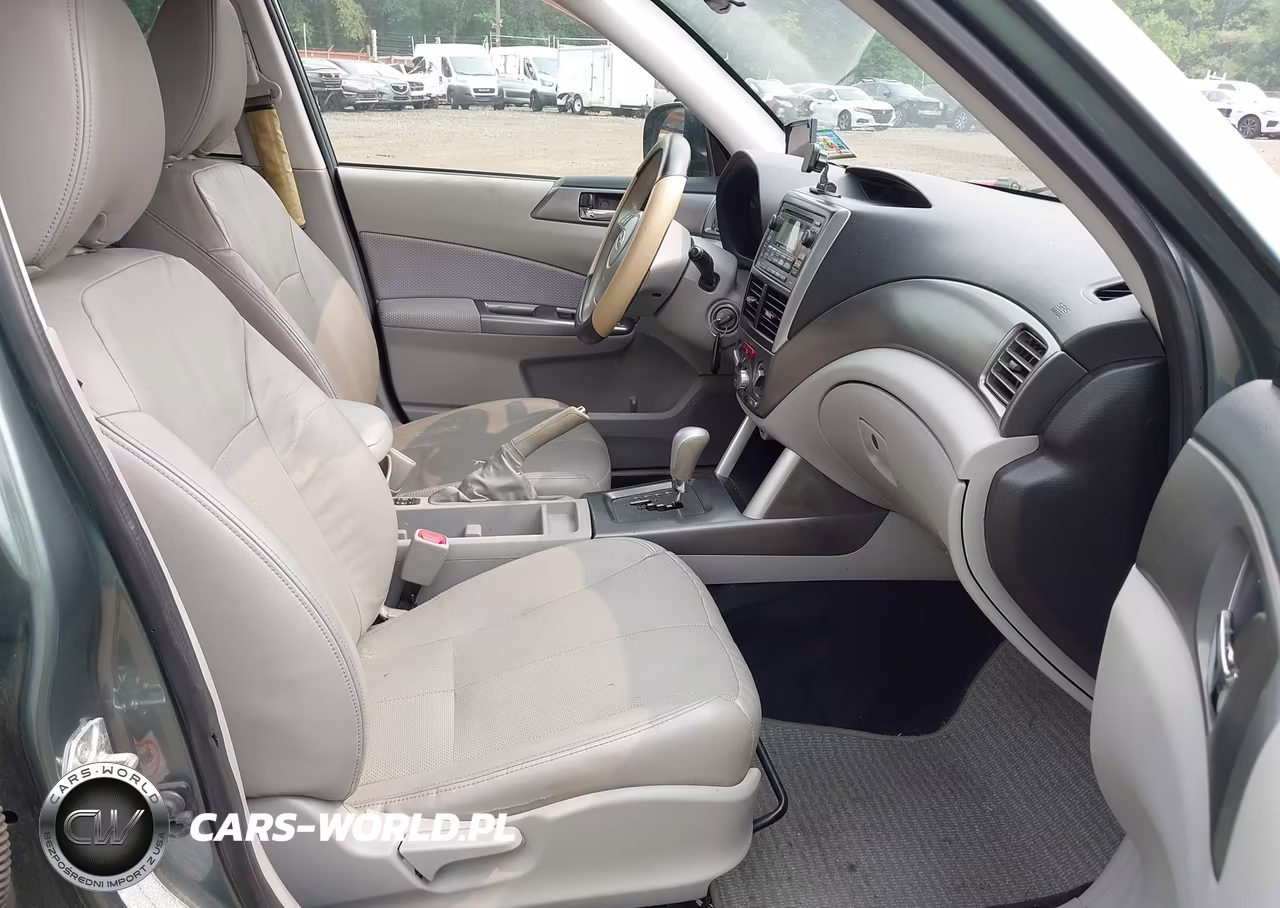 2011 Subaru Forester 2.5X Premium VIN:JF2SHADC8BH745077 - 5