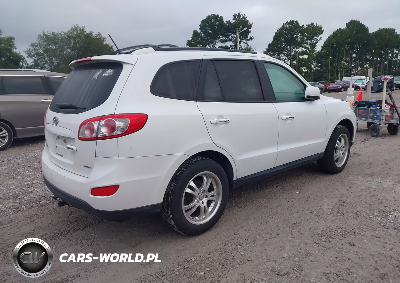 2012 Hyundai Santa Fe Limited V6 VIN:5XYZK4AGXCG134680 - 4