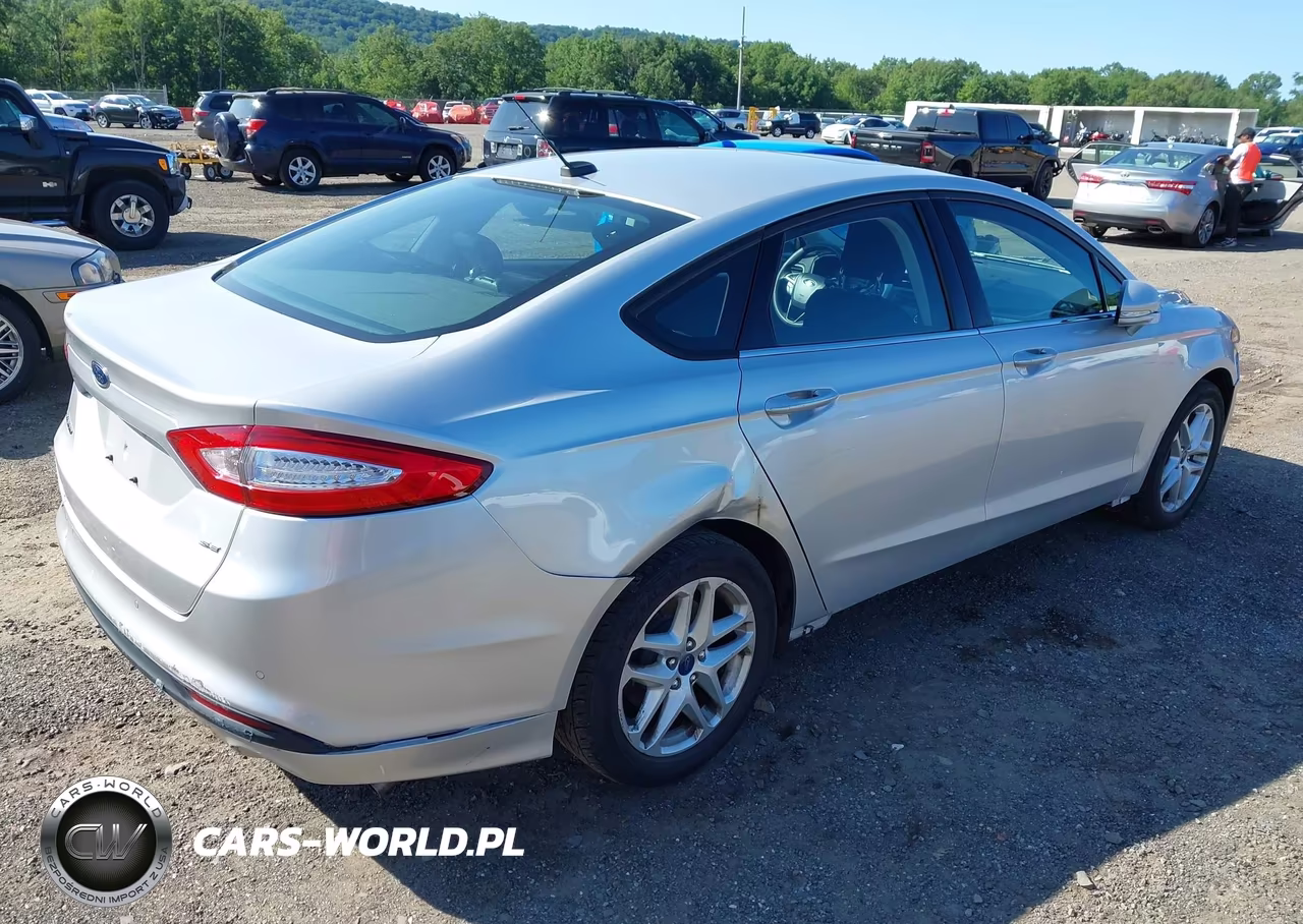 2013 Ford Fusion Se VIN:3FA6P0H78DR335574 - 4
