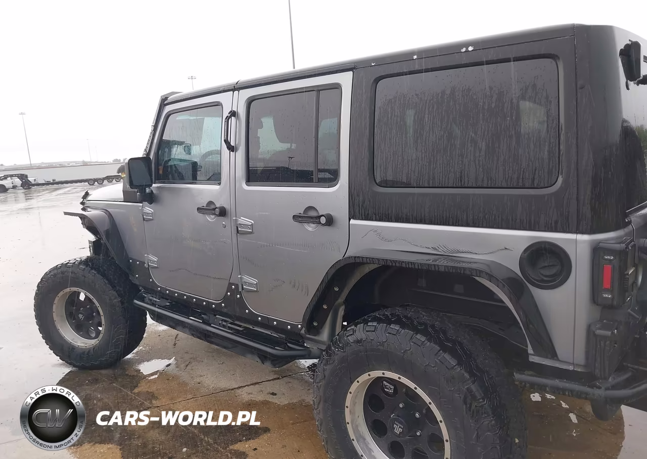 2017 Jeep Wrangler Unlimited Sport 4X4 VIN:1C4BJWDGXHL593070 - 6