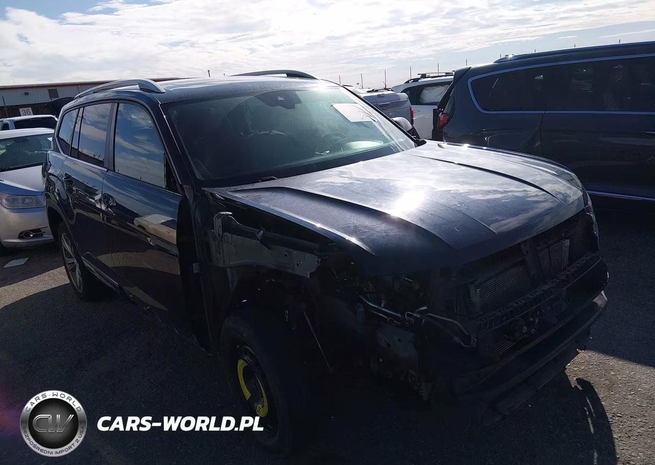 2018 Volkswagen Atlas 3.6L V6 Sel VIN:1V2RR2CA9JC569473 - 1