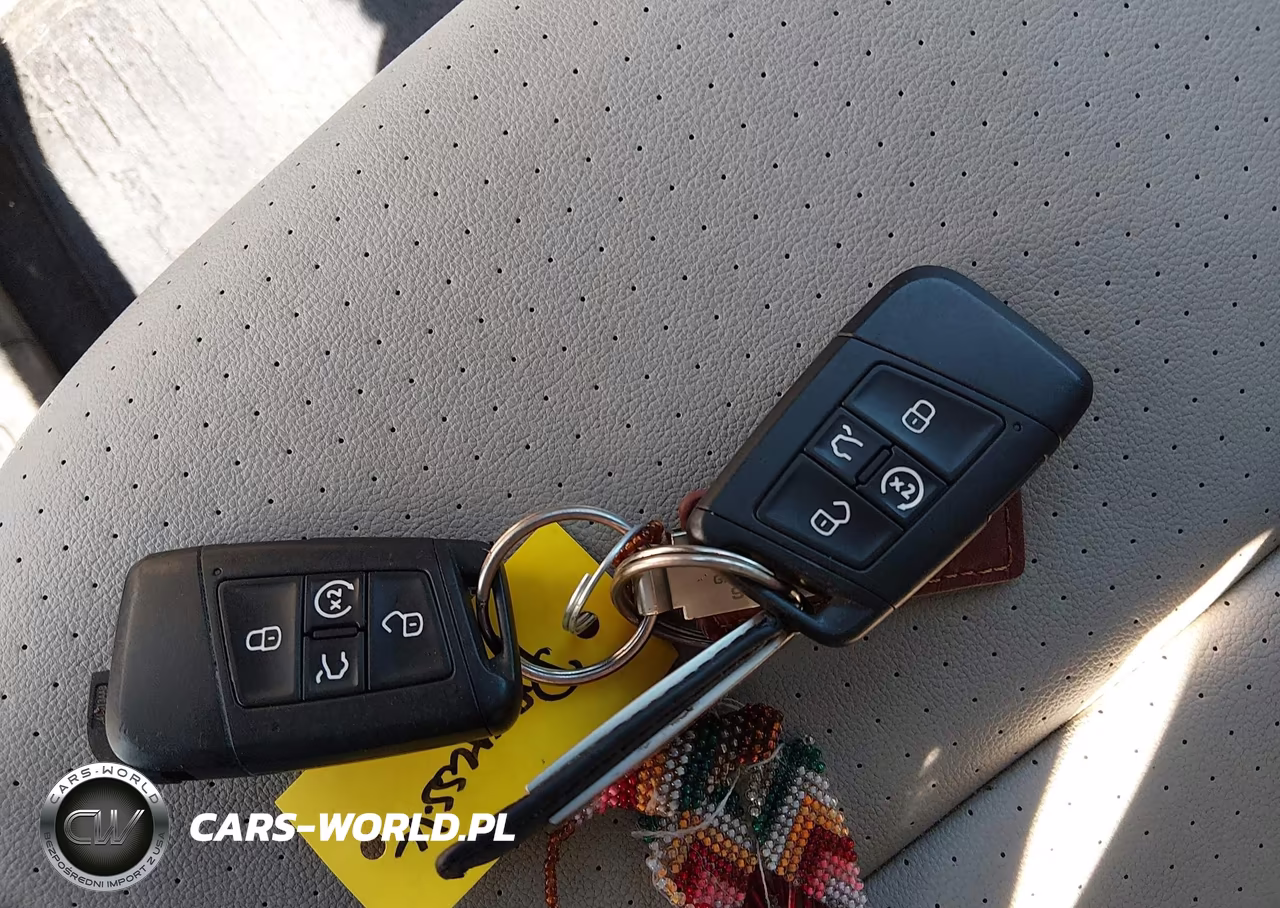 2018 Volkswagen Atlas 3.6L V6 Sel VIN:1V2RR2CA9JC569473 - 11