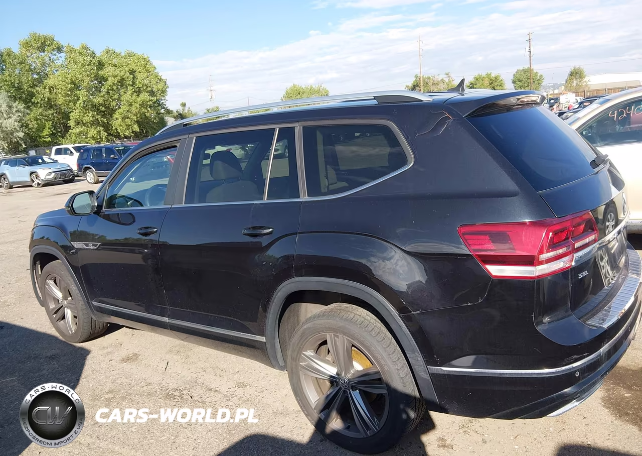 2018 Volkswagen Atlas 3.6L V6 Sel VIN:1V2RR2CA9JC569473 - 14