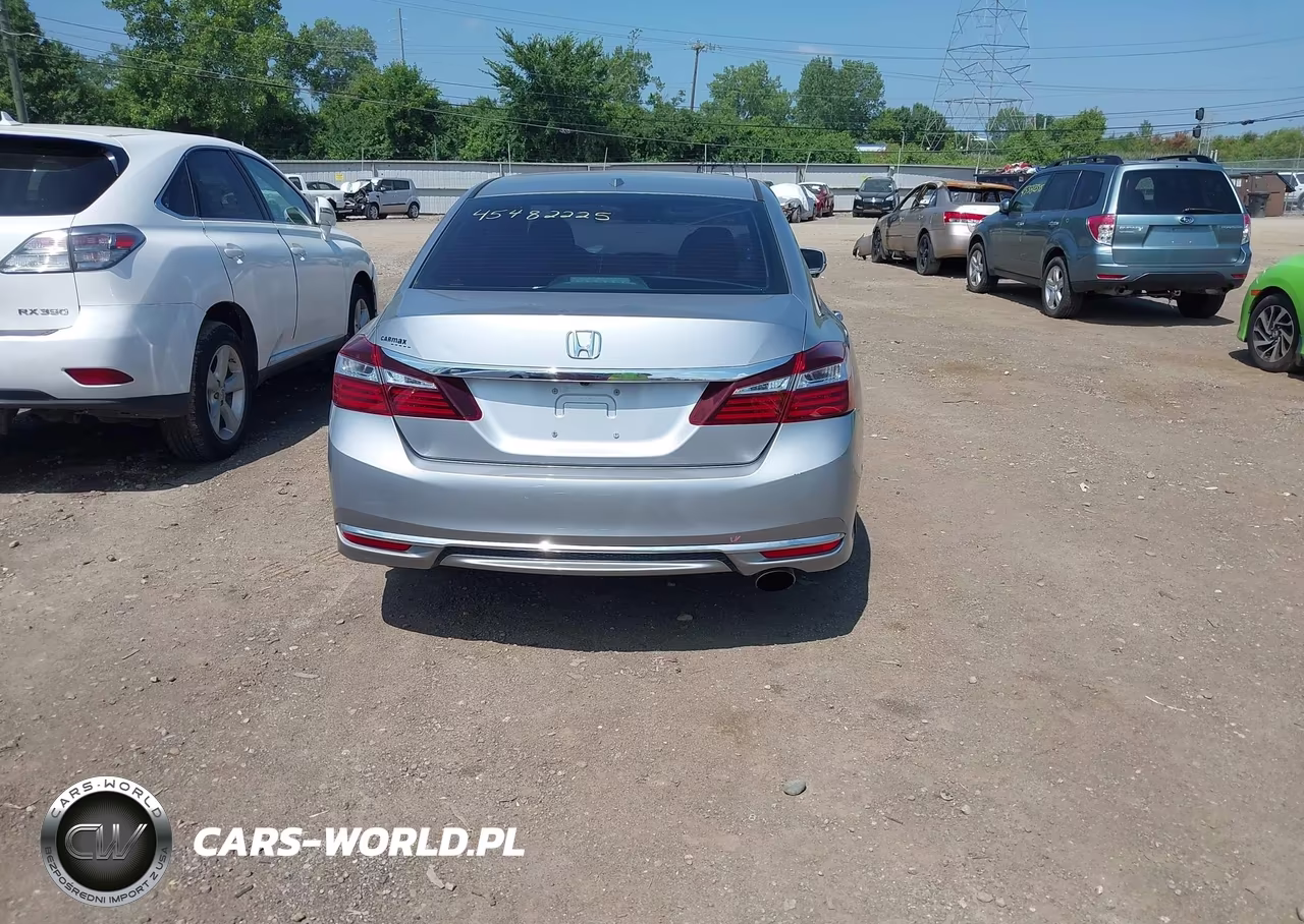 2017 Honda Accord Ex-L VIN:1HGCR2F83HA021556 - 17