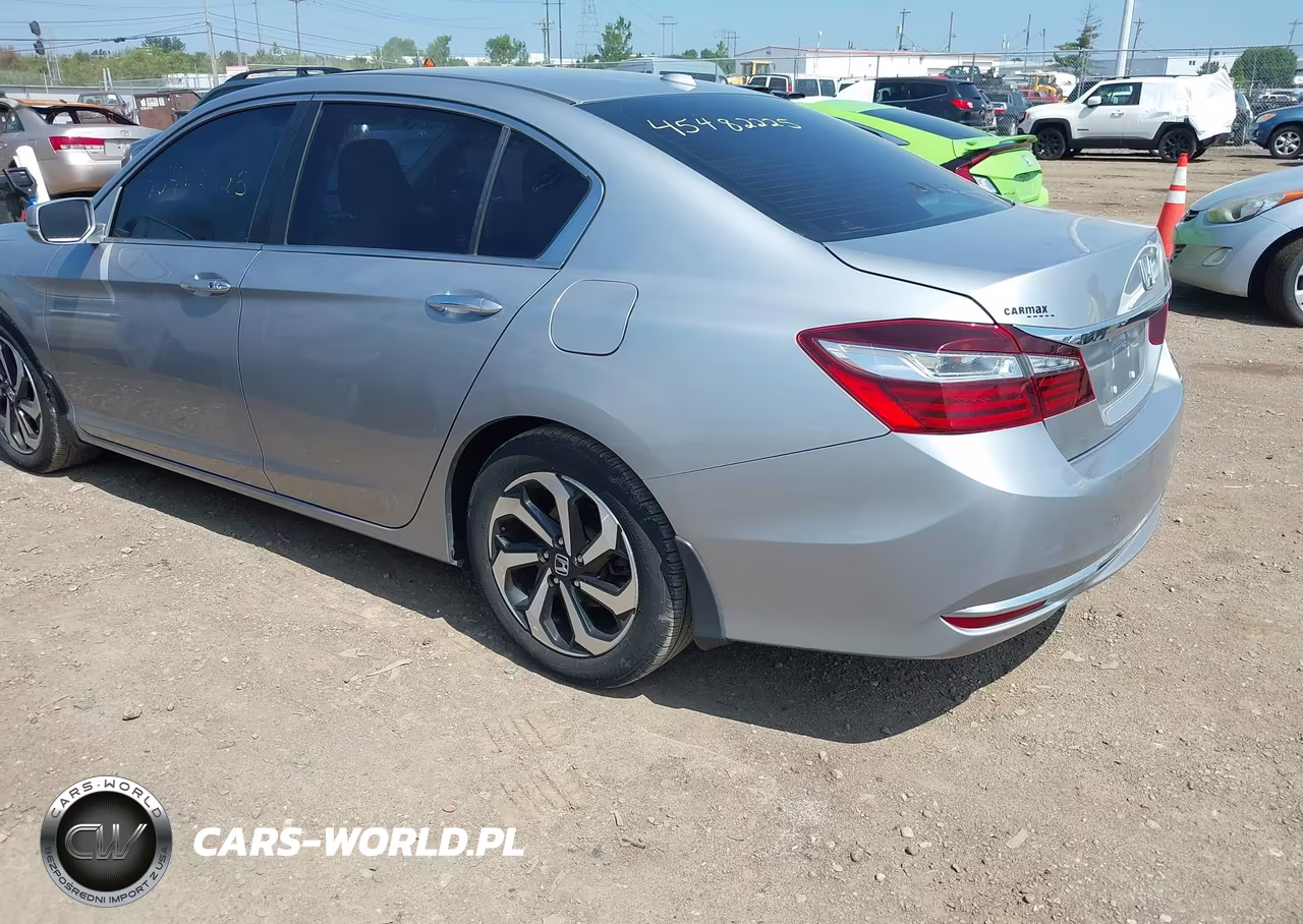 2017 Honda Accord Ex-L VIN:1HGCR2F83HA021556 - 3