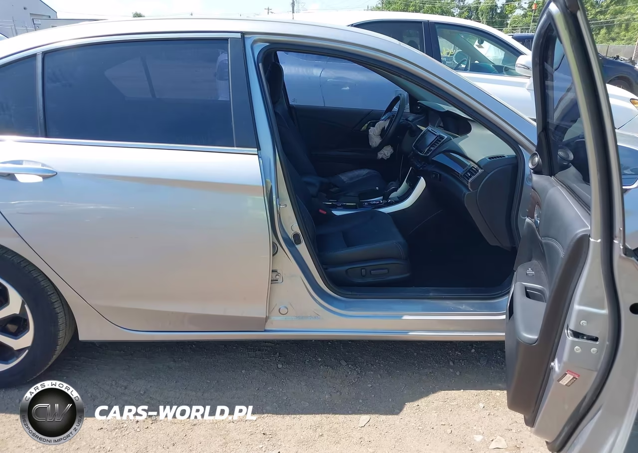 2017 Honda Accord Ex-L VIN:1HGCR2F83HA021556 - 5
