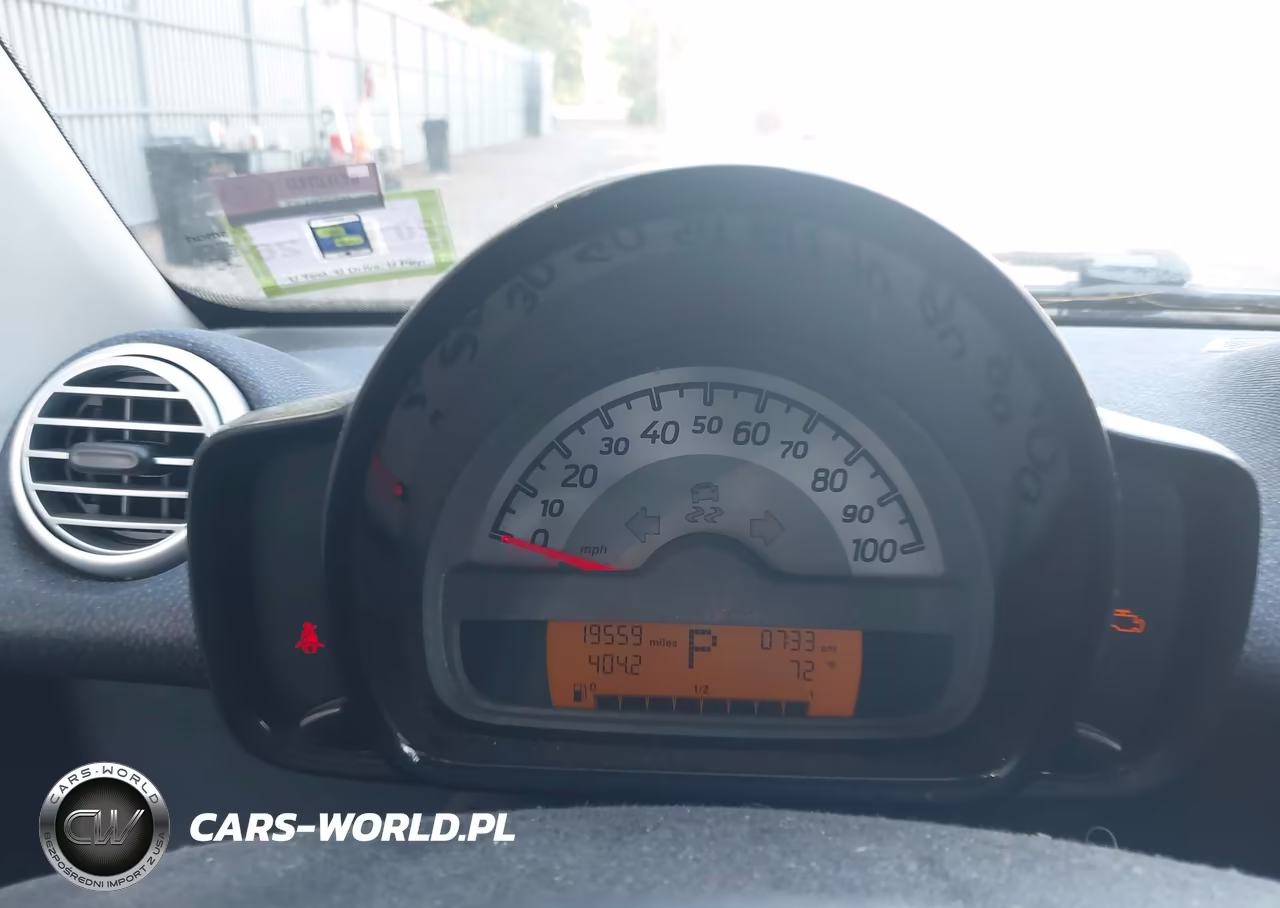 2015 Smart Fortwo Pure VIN:WMEEJ3BA5FK817554 - 7
