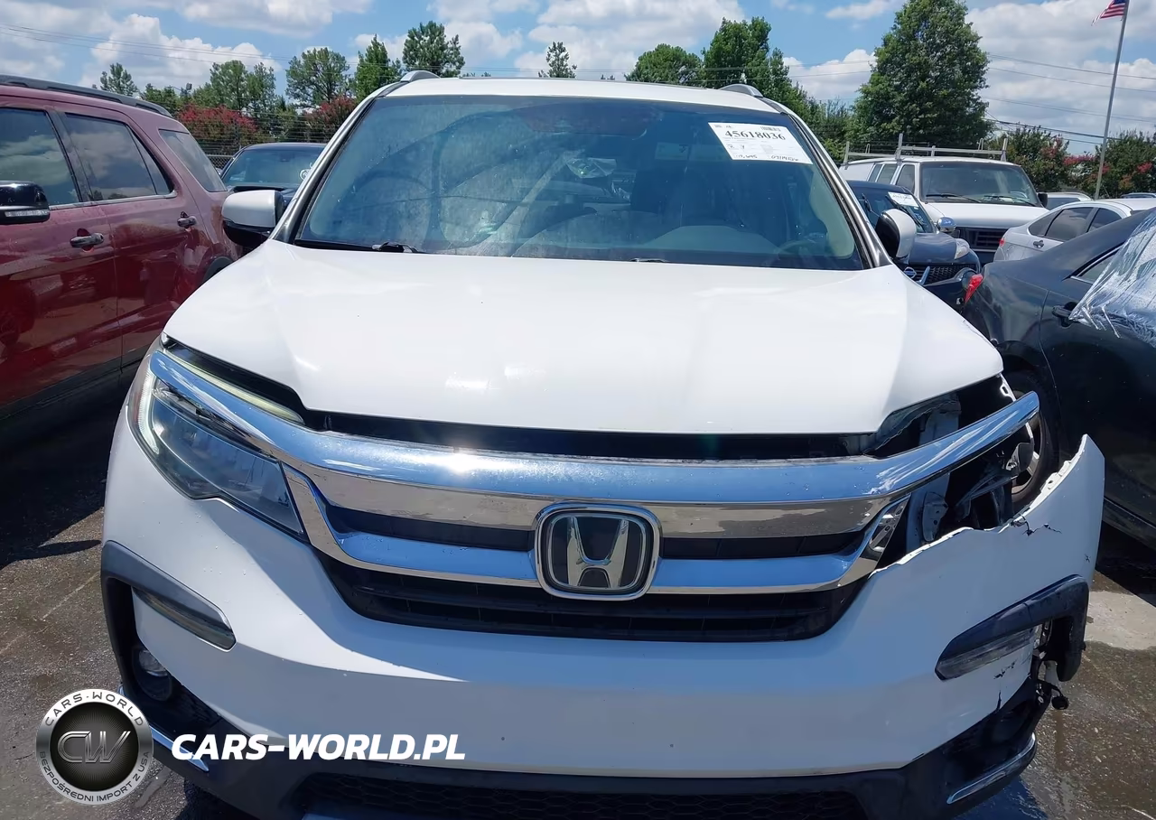 2019 Honda Pilot Touring VIN:5FNYF5H90KB038978 - 12
