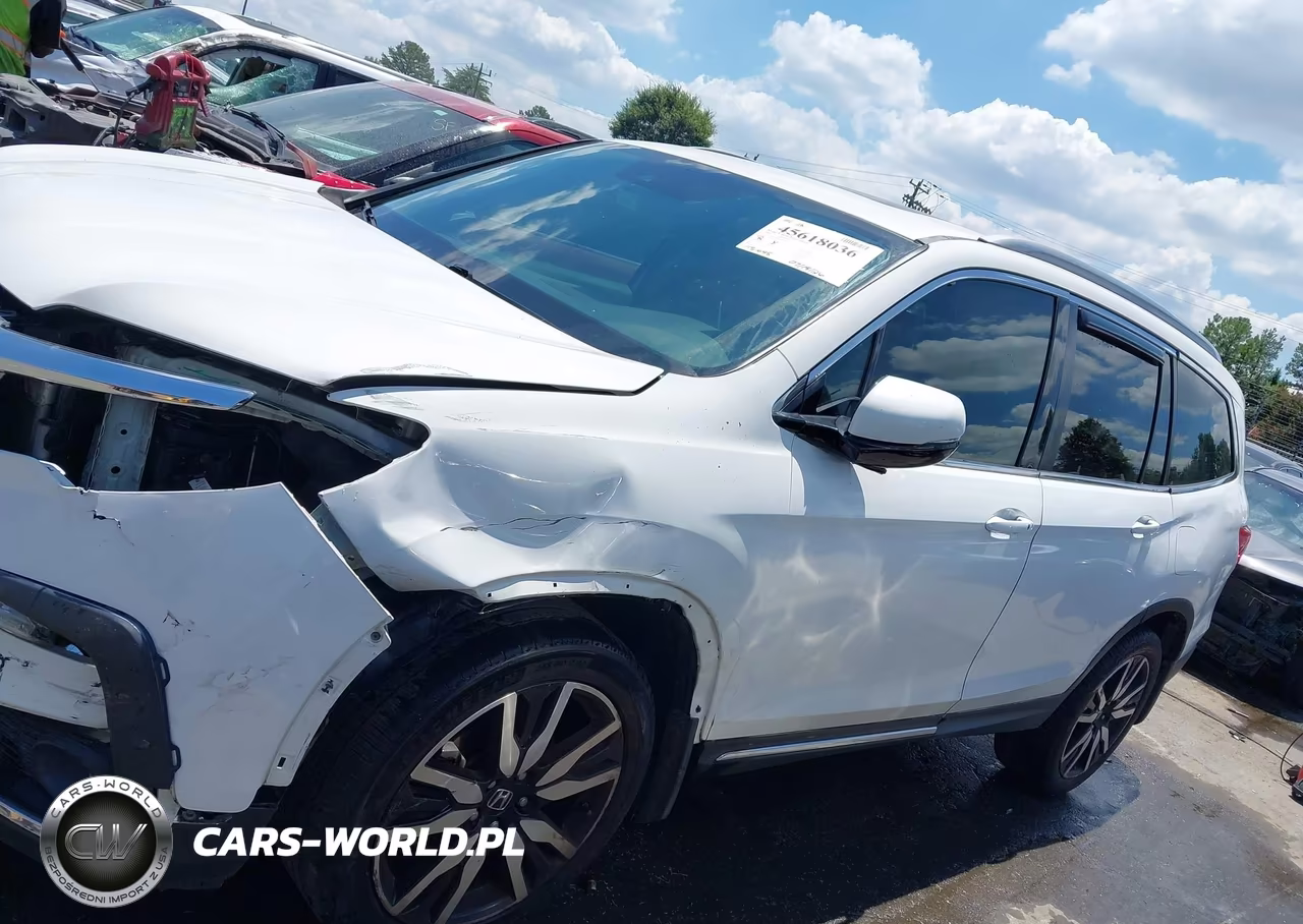 2019 Honda Pilot Touring VIN:5FNYF5H90KB038978 - 14