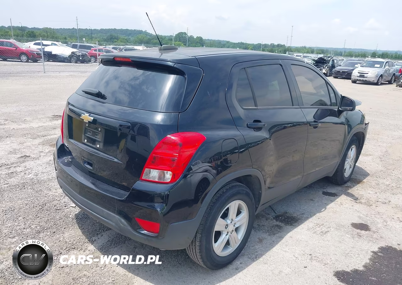2020 Chevrolet Trax Fwd Ls VIN:3GNCJKSB4LL249047 - 4