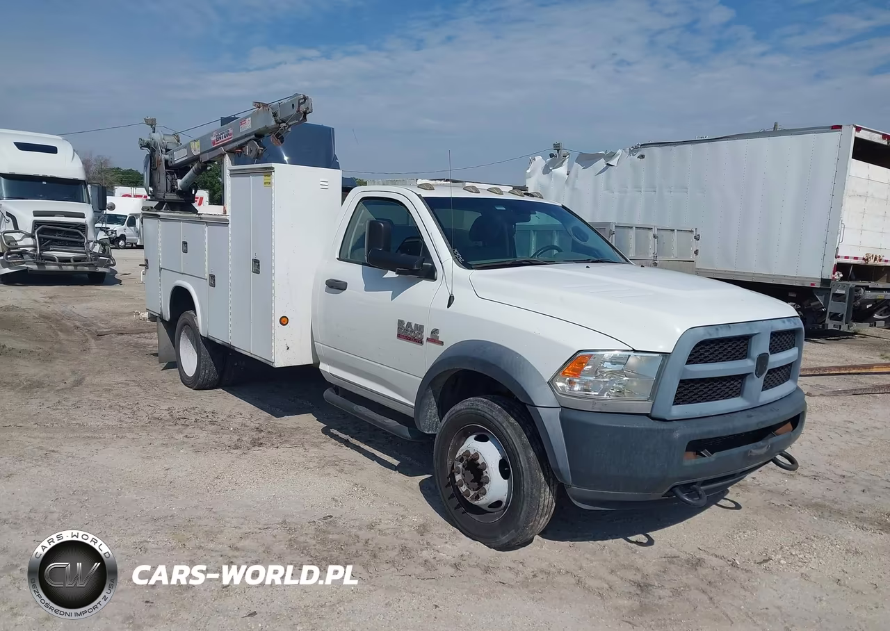 2015 Ram 5500 Chassis Tradesman-Slt – zdjęcie 1 z 16
