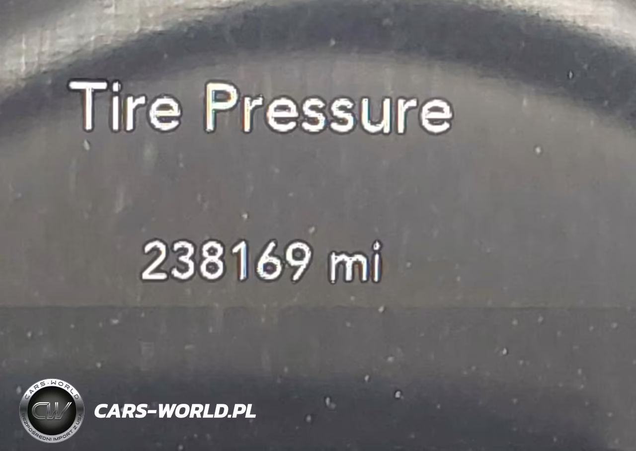 2016 Dodge Challenger Sxt VIN:2C3CDZAG6GH279918 - 15