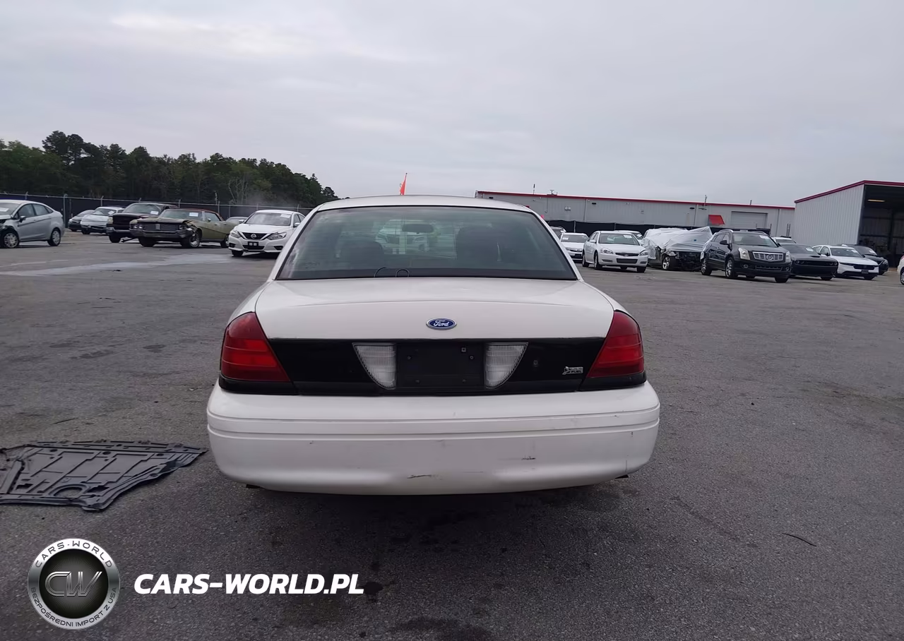 2011 Ford Crown Victoria Police Interceptor VIN:2FABP7BV6BX115668 - 16