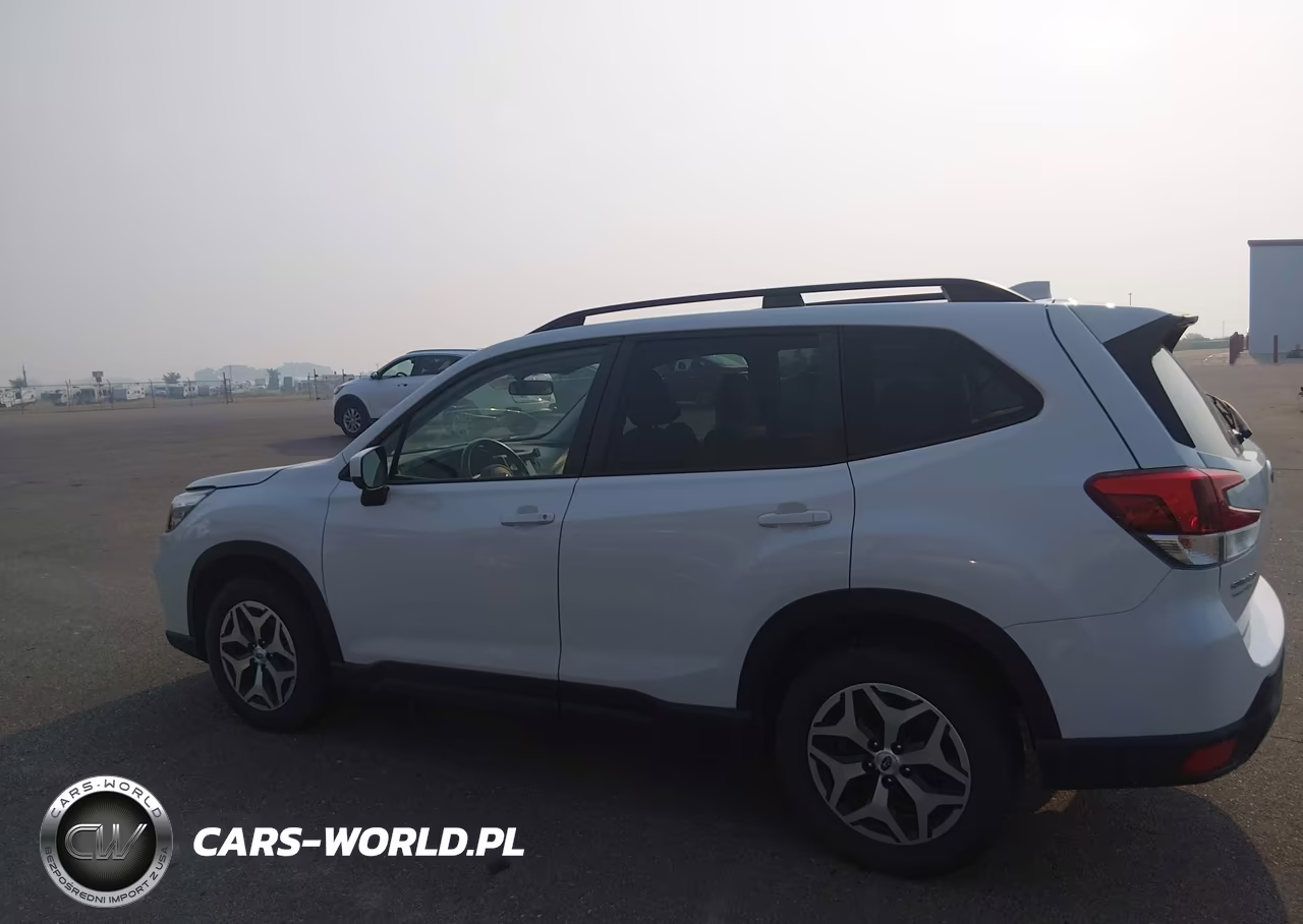 2021 Subaru Forester Premium VIN:JF2SKAJC5MH586589 - 15