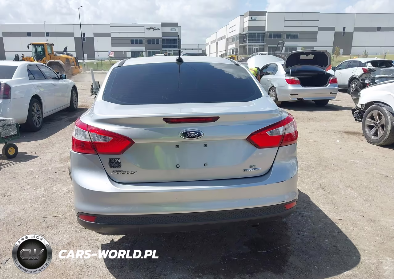 2012 Ford Focus Se VIN:1FAHP3F20CL422030 - 16